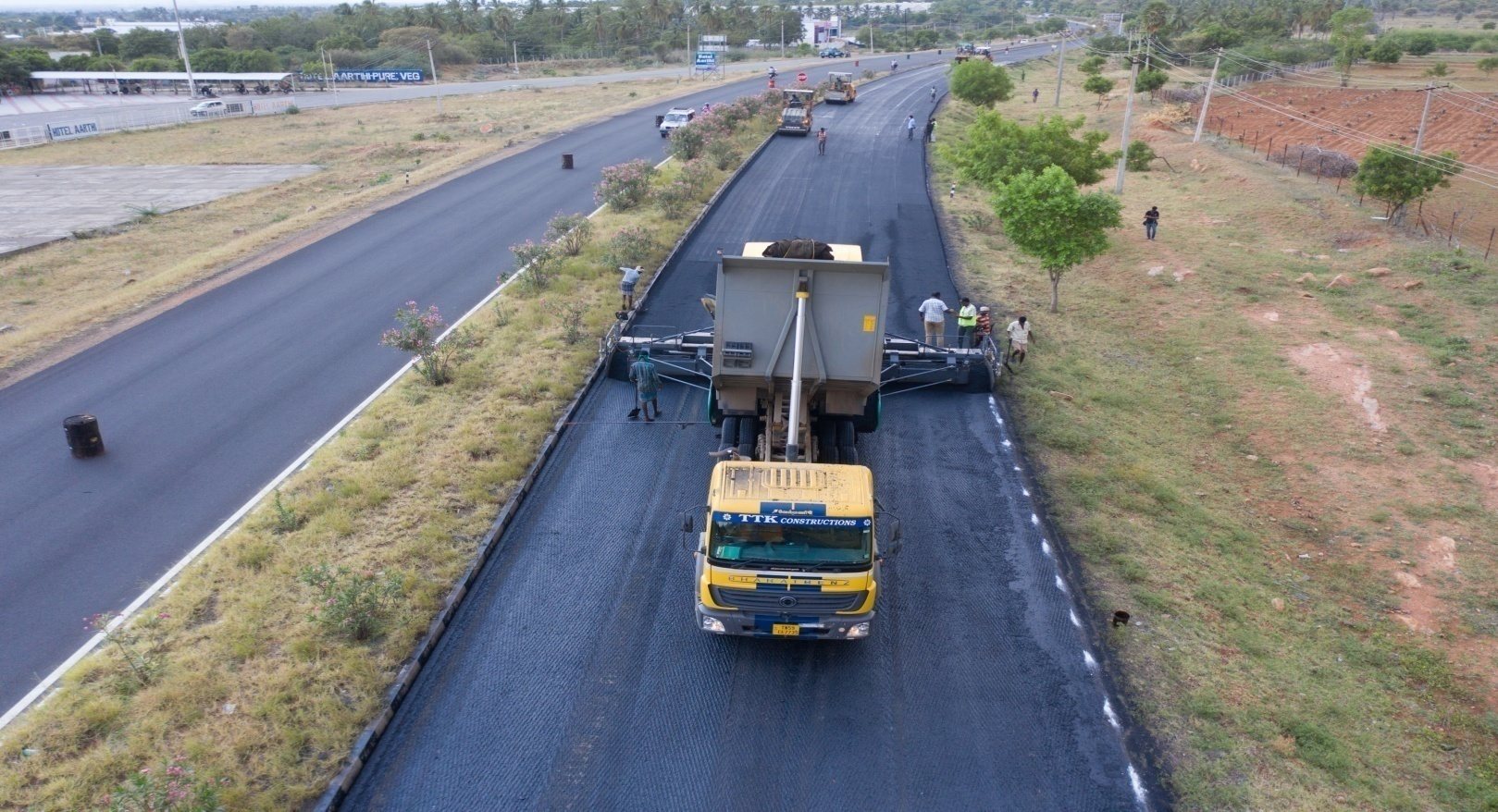 Bituminous Concrete Laying